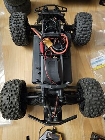 HPI Savage XS - 4