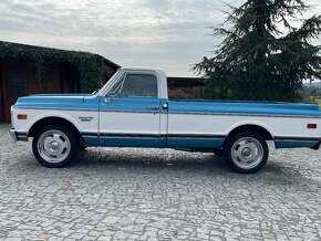 CHEVROLET C10 CUSTOM - 4