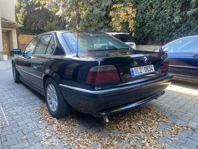 BMW E38 730i - 4