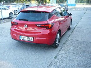 Opel   Astra  1.0 T 77kW - 4