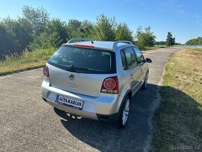 Volkswagen Polo CROSS 1,4i 59KW AUTORÁDIO,TOP STAV - 4