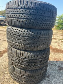 Prodam zimny pneu 245/40R18 - 4