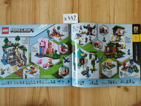 11x Lego katalogy CZ 2018-2023 pavool X442 - 4