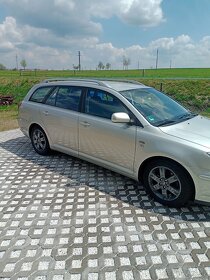 TOYOTA AVENSIS T25 - 4