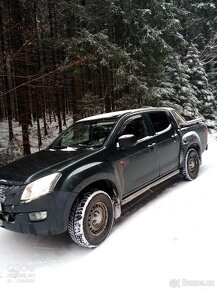 Isuzu D max 2,5 - 4