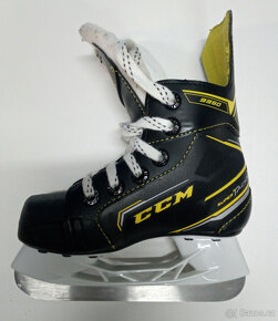 Brusle CCM SuperTacks 9350 YTH EU27 - 4