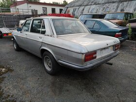 BMW E3 3.3L - 4