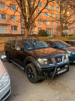 Nissan Navara 2.5Tdi - 4