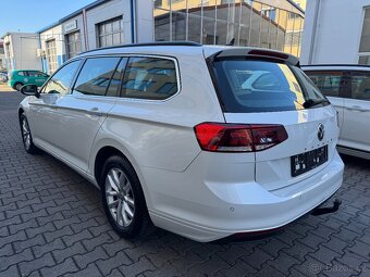 VW Passat B8 2.0TDI 110kW DSG ACC Kamera  Navi ERGO Full LED - 4