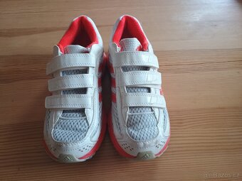 Botasky Adidas vel.35 1/3 - 4