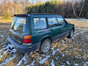 Subaru Forester SF 2.0 92kw LPG na opravu - 4