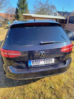 VW Passat B8 2.0 TDI Webasto Tažné - 4