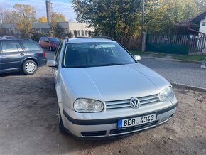 VW Golf IV Variant 1.4 16v 55kw. Climatronic, zimní pneu - 4