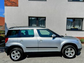 ŠKODA YETI 2.0 TDI 103KW • 4X4 • MÁLO NAJETO • NOVÁ STK - 4