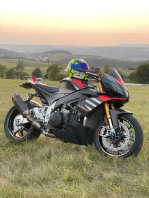 Aprilia Tuono 1100 V4 Factory 2020 ČR Akrapovič - 4