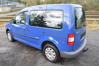 Volkswagen Caddy 1,9 TDi PR.SERVIS,1.MAJ.,7MÍST - 4