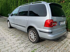 VW Sharan TDI, 2008,  7 míst - 4