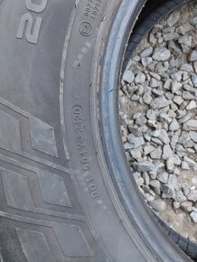 205/75 R16 C 113/111S zimní nokian WRC3 DOT 2420 - 4