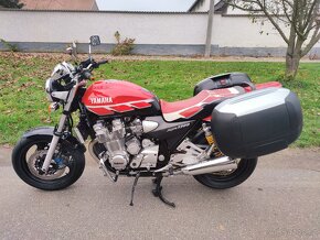 Yamaha XJR 1300 - 4