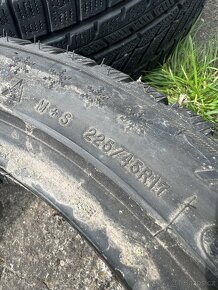 225/45 R17 - 4