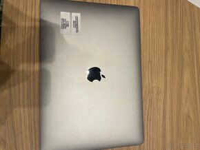 MacBook Air 2019, Intel i5 - 4