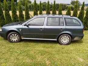 Prodám Škoda Octavia 1.6 na nahradní díly - 4