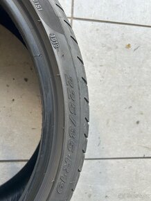 Pneu 225/35R19 - 4