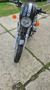 Motorka Triumph Thunderbird 900 - 4