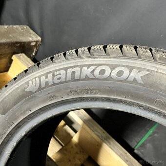 Zimní pneu 215/60 R16 99H Hankook 5mm - 4