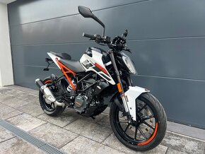 KTM 125 Duke - 4