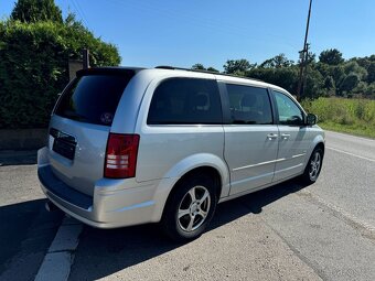 Chrysler Town Country 3.8 6 Stown DVD 2008 - 4