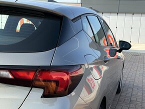 Opel Astra 1.4 / 2016 / najeto pouze 72 tkm - 4