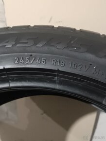 Zimní pneu 245/45/19 Pirelli Sottozero 3 - 4