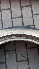 Bridgestone 225/40 R19 DOT4019 - 4