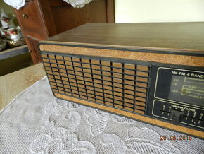 Staré radio Saturn MR 423 Made in GDR - 4