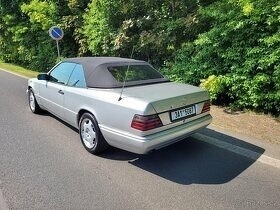 Prodám MERCEDES C 124 KABRIO - 4