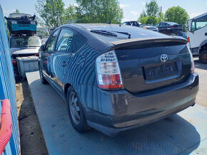 Toyota Prius 1.5 VVT-i Hybrid ( 1NZ - FXE ) 57kW r.2007 šedá - 4