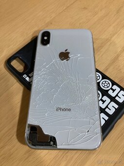 iPhone X - 4