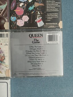 11 x Originální CD Queen - 4