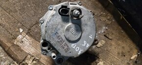 Alternator audi A8 4E D3 3.0 tdi 059903015P - 4