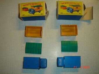 Prodám autíčka MATCHBOX ze 60let dle fota, včetně krabiček.. - 4