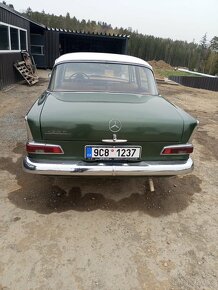 Mercedes Benz w 110 - 4