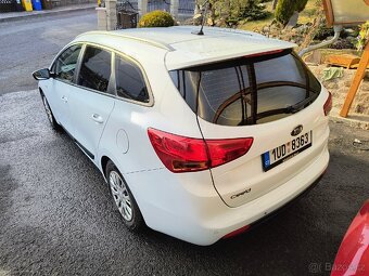 Kia Ceed SW 1,4 74kW 2016 - Navigace, park.kamera - 4