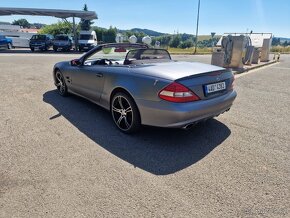 Mercedes Benz SL500 V8 5.0 - 4