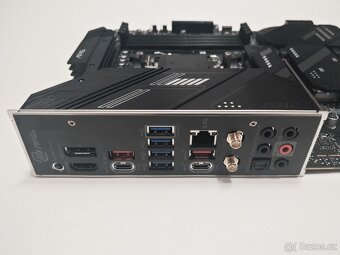 Základní deska MSI MAG X670E TOMAHAWK WIFI - 4