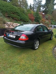 Mercedes E 211, 220 CDI, automat - 4