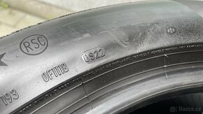 Prodam letní pneu pirelli 245/50R19 rok 22 RunFlat - 4