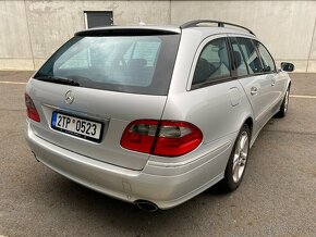 Mercedes-Benz E-Klasse W211 280 CDI T Avantgarde 12/2008 - 4