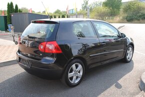 Volkswagen Golf 1.6i 75kW Sportline - 4