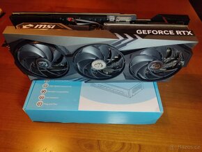 MSI GeForce RTX 4090 GAMING TRIO 24G - 4